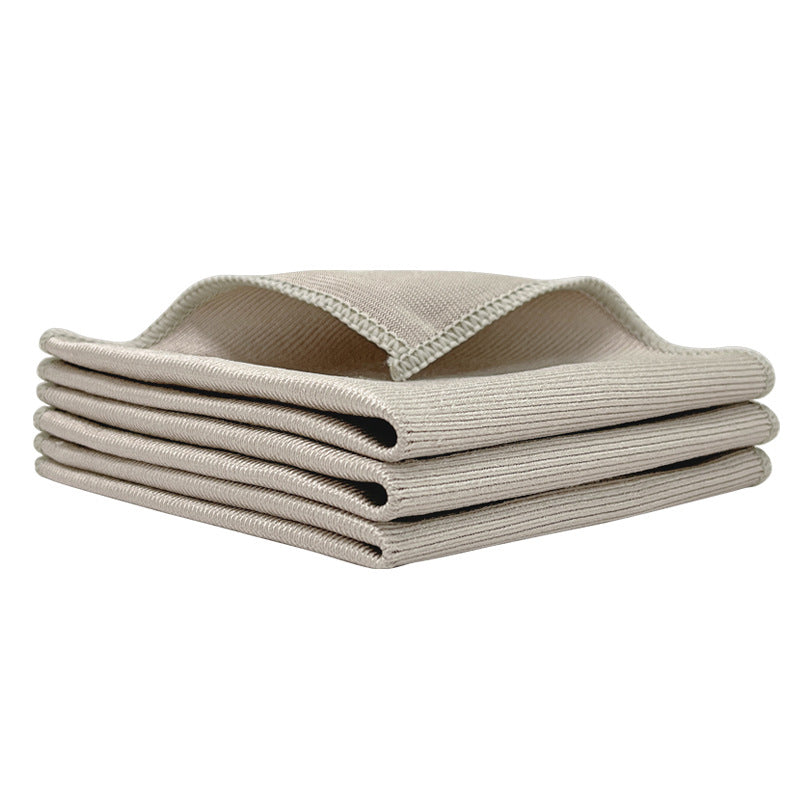 High-quality microfiber cloth for eyeglasses and screens