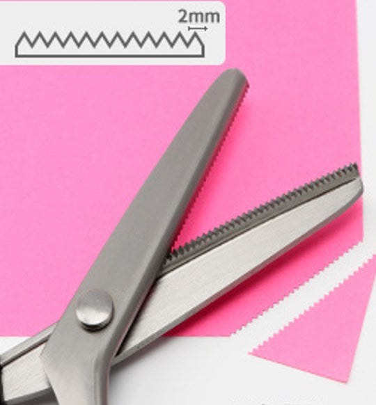 🥳2026 HOT SALE💞50K+ SOLD!✨  DIY Serrated Sewing Scissors – Precise and Easy to Use