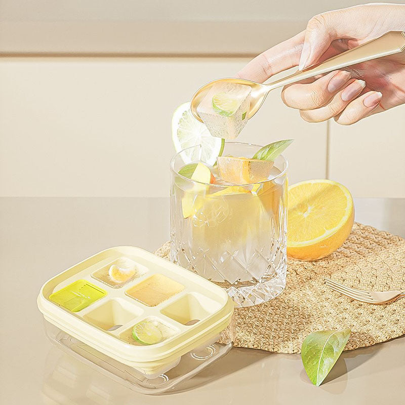 Mini ice cube tray with 6 compartments, food-safe and easy to remove