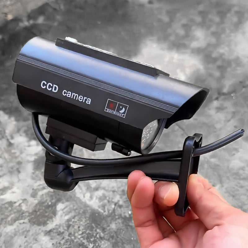 🏆 Solar-Powered Dummy Security Camera – 360° Deterrent, 0% Electricity Costs!🌞📹