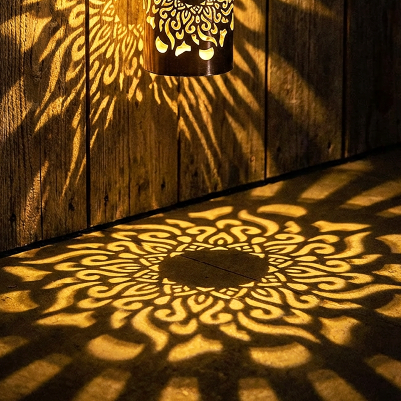 ☀️ Solar Mandala Light for Garden & Patio – 2-in-1 Floor Lamp & Wall Light – Ornamental Light Decoration with Vintage Effect – Rustproof & Durable