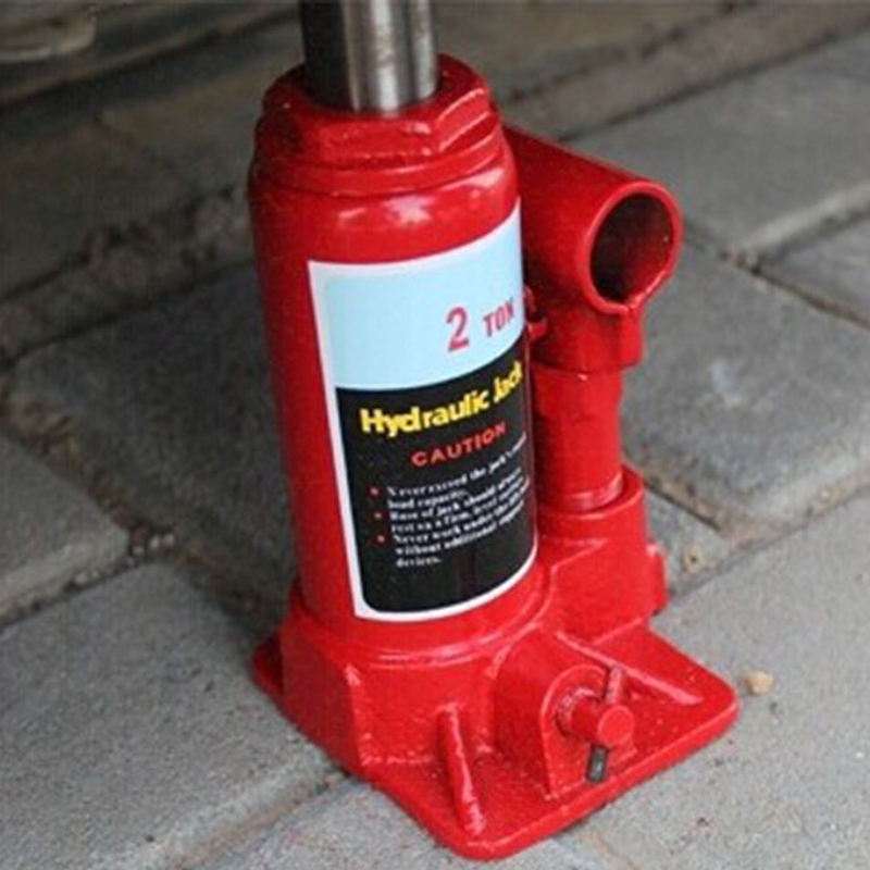 ⏳Limited-time 50% off⏰Portable 2-Ton Hydraulic Bottle Jack for Cars🚗🔝