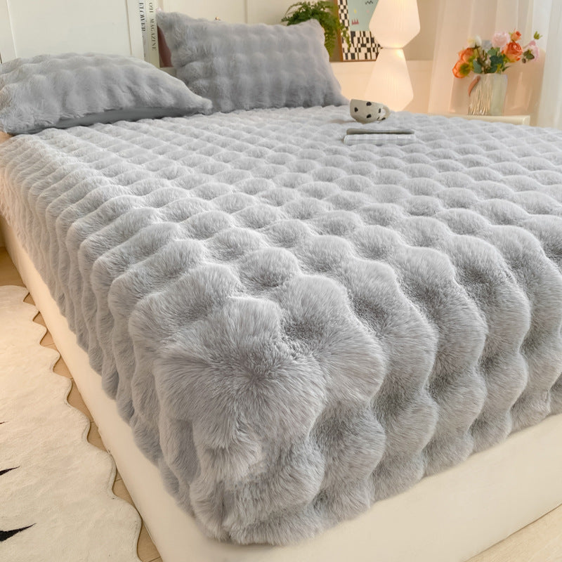Soft Rabbit Plush and Milk Velvet Fitted Sheet Mattress Cover Dustproof Mattress Protector