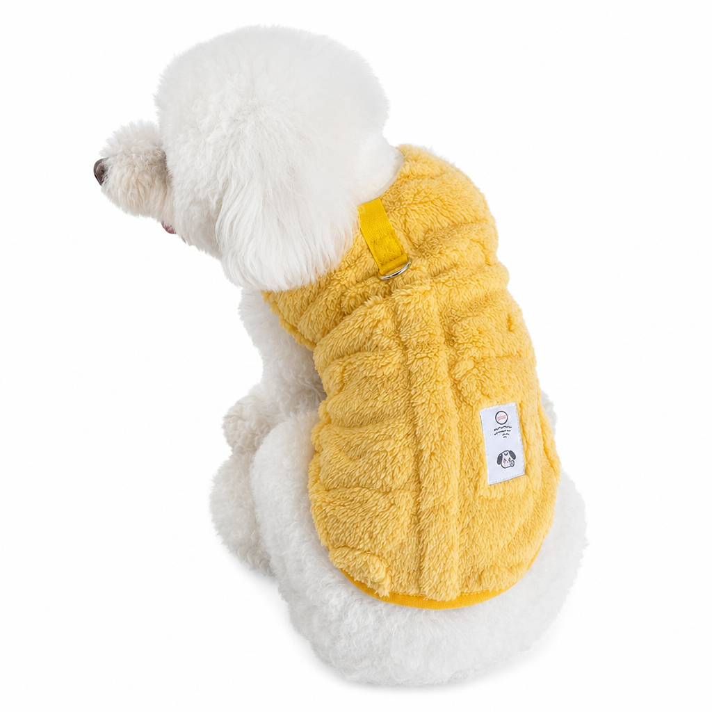 📢📢 50% OFF🦮Soft Fleece Pet Coat – Warm & Cozy Winter Jacket with Leash D-Ring for Small Dogs & Cats