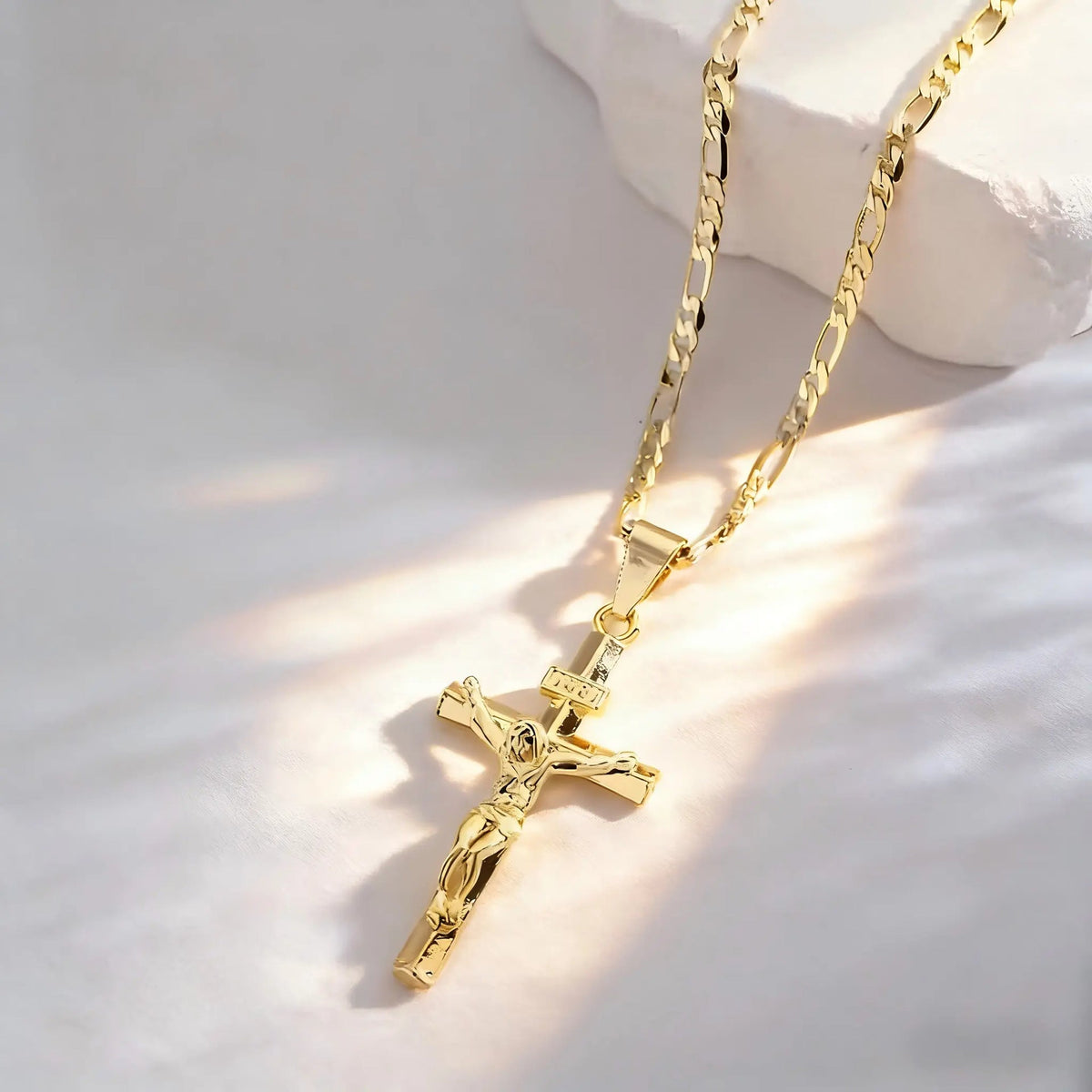 ✨💎Portrait Cross Pendant Necklace for Men and Women✝️